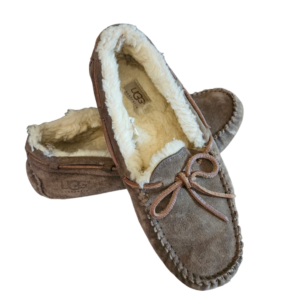 Brown Dakota Ugg shoe size 9